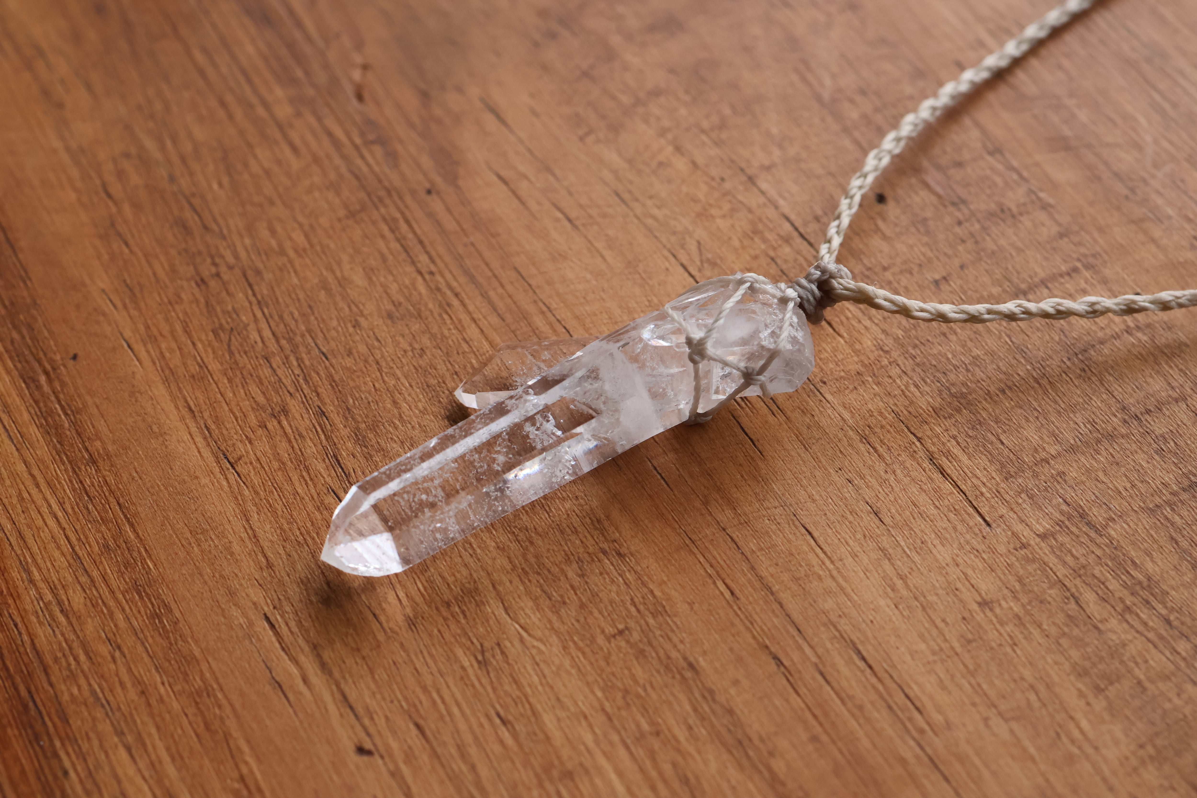 ヒマラヤ水晶ネックレス マカルー産 | 石垣島の夜光貝