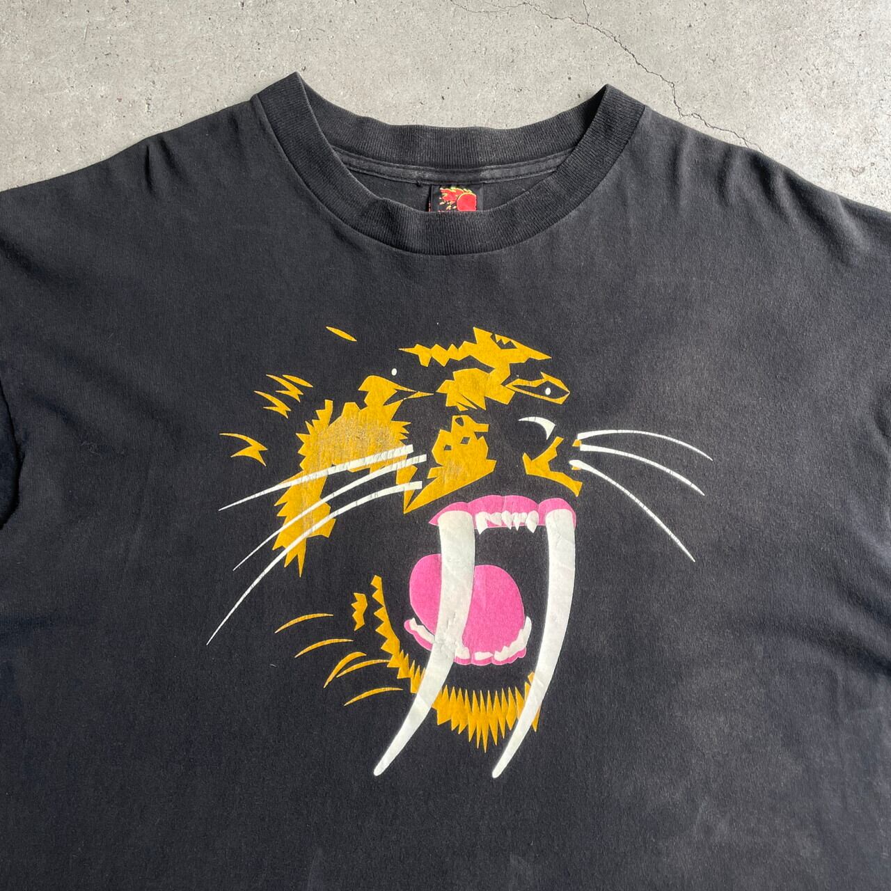 90年代 USA製 サーベルタイガー アート プリントTシャツ メンズXL 古着