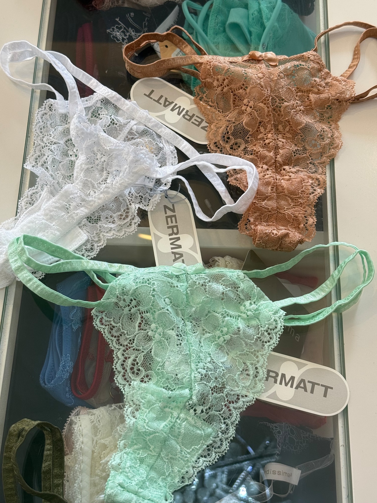 ZERMATT サイドひも ストレッチレースTバック 8色展開