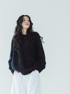 Fox Cashmere Knit (Black)