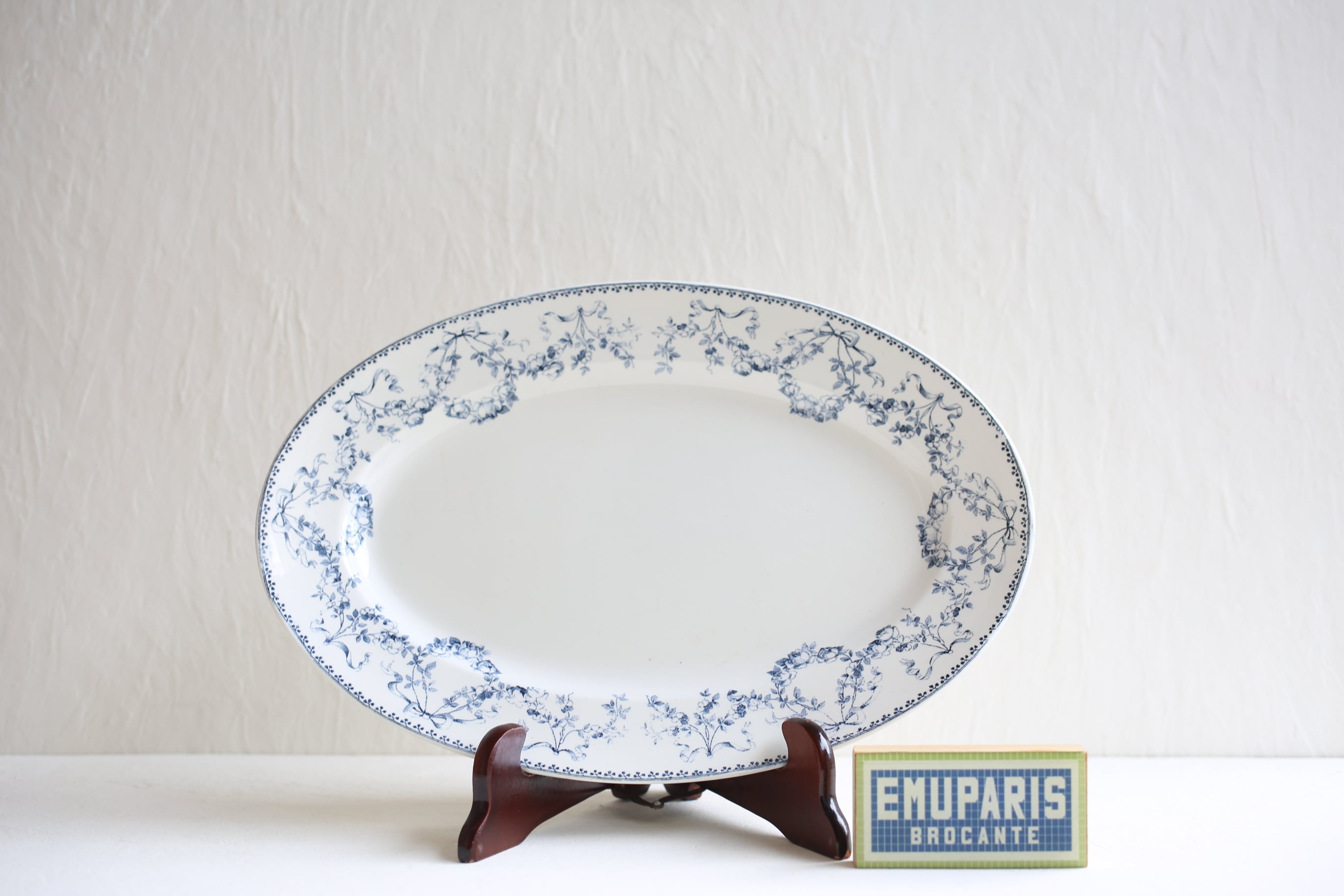 食器 | EMUPARIS