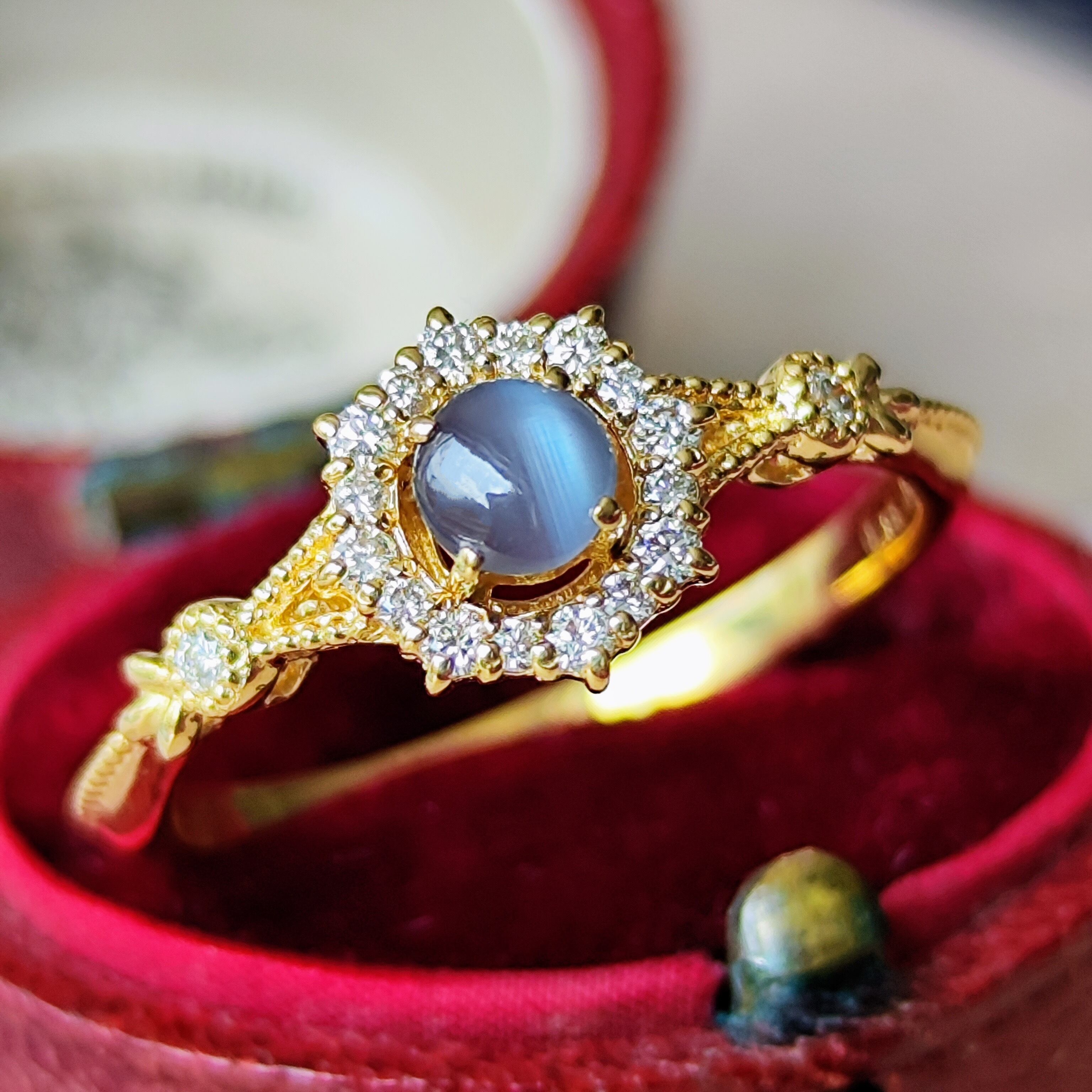 天然アレキサンドライトキャッツアイ 天然ダイヤモンド 鑑別書付き 