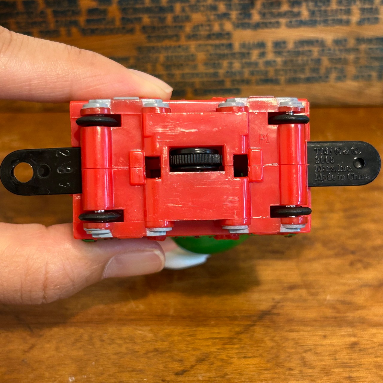 M&M's クリスマス・トレイン・トッパー　サーカストレイン　列車　機関車　グリーン　ミールトイ　 エムアンドエムズ　MU-292