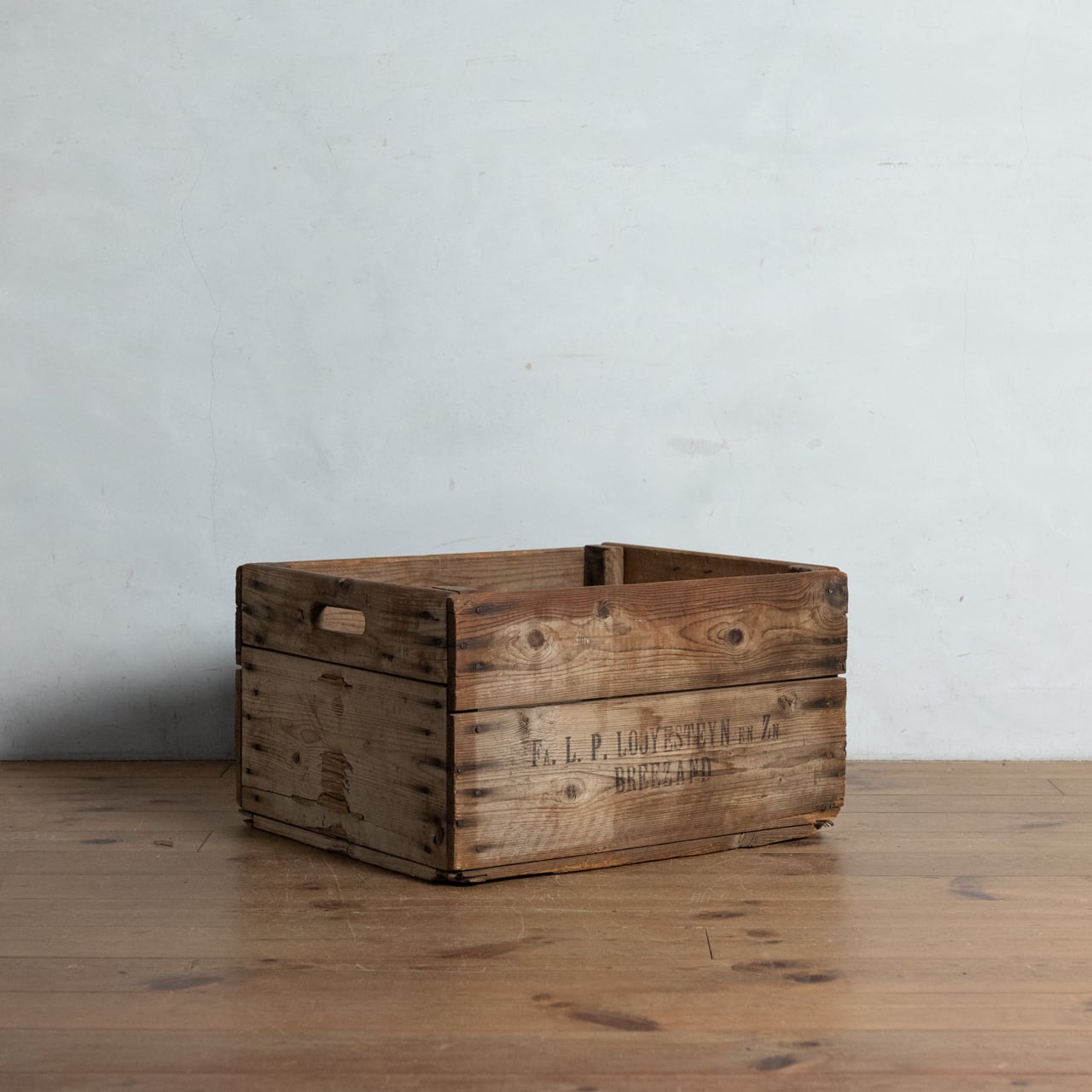 Wood Box / ウッドボックス 【C】〈キャベツボックス・木箱・収納・棚・アンティーク・ヴィンテージ〉112708 | SHABBY'S  MARKETPLACE　アンティーク・ヴィンテージ 家具や雑貨のお店 powered by BASE