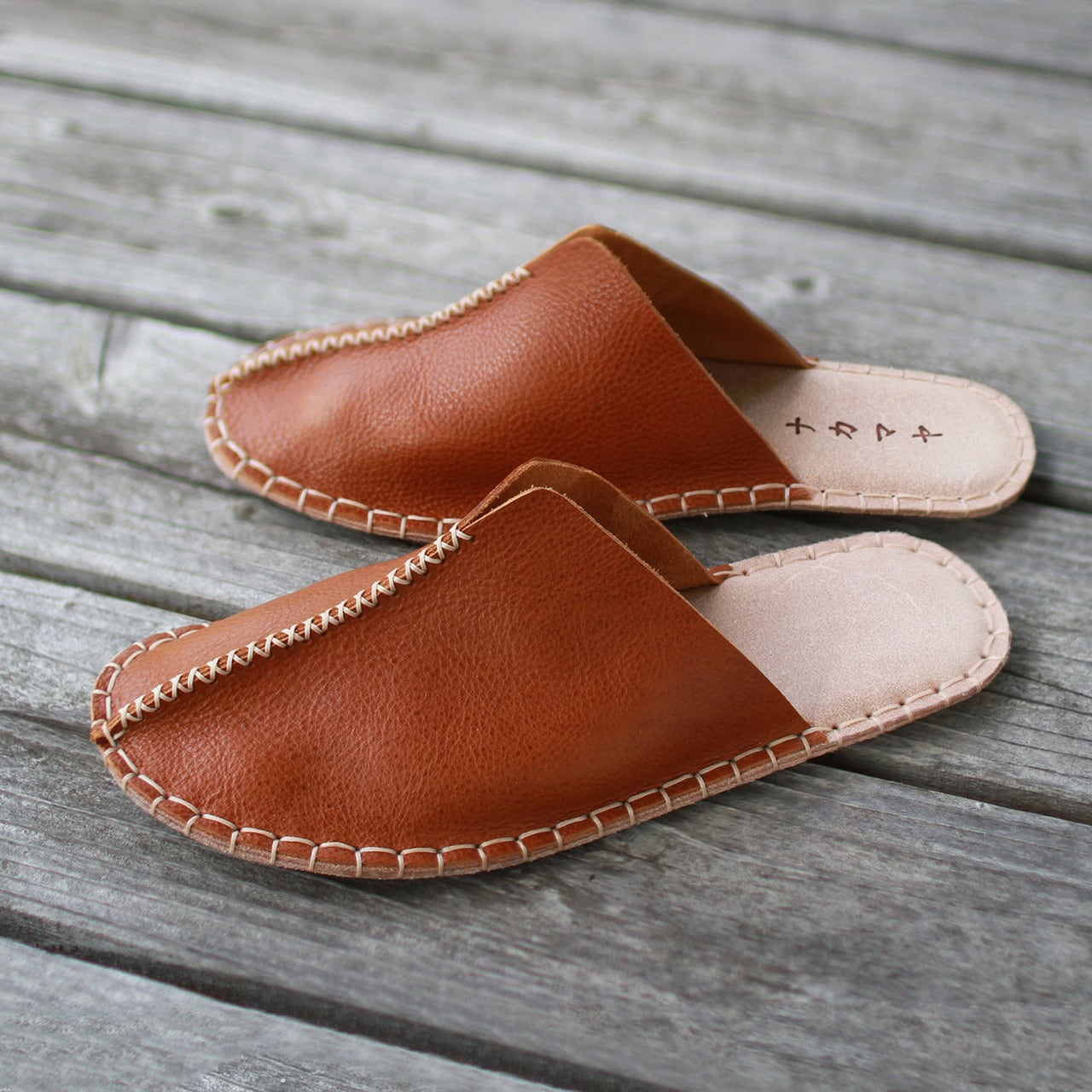 本革ルームシューズ 茶 | くつと足 ナカマヤ