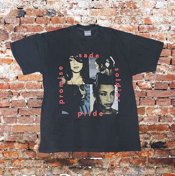 Anyma × LISA Tシャツ Bad Angel 堕天使 コラボ フォトT アーティストT