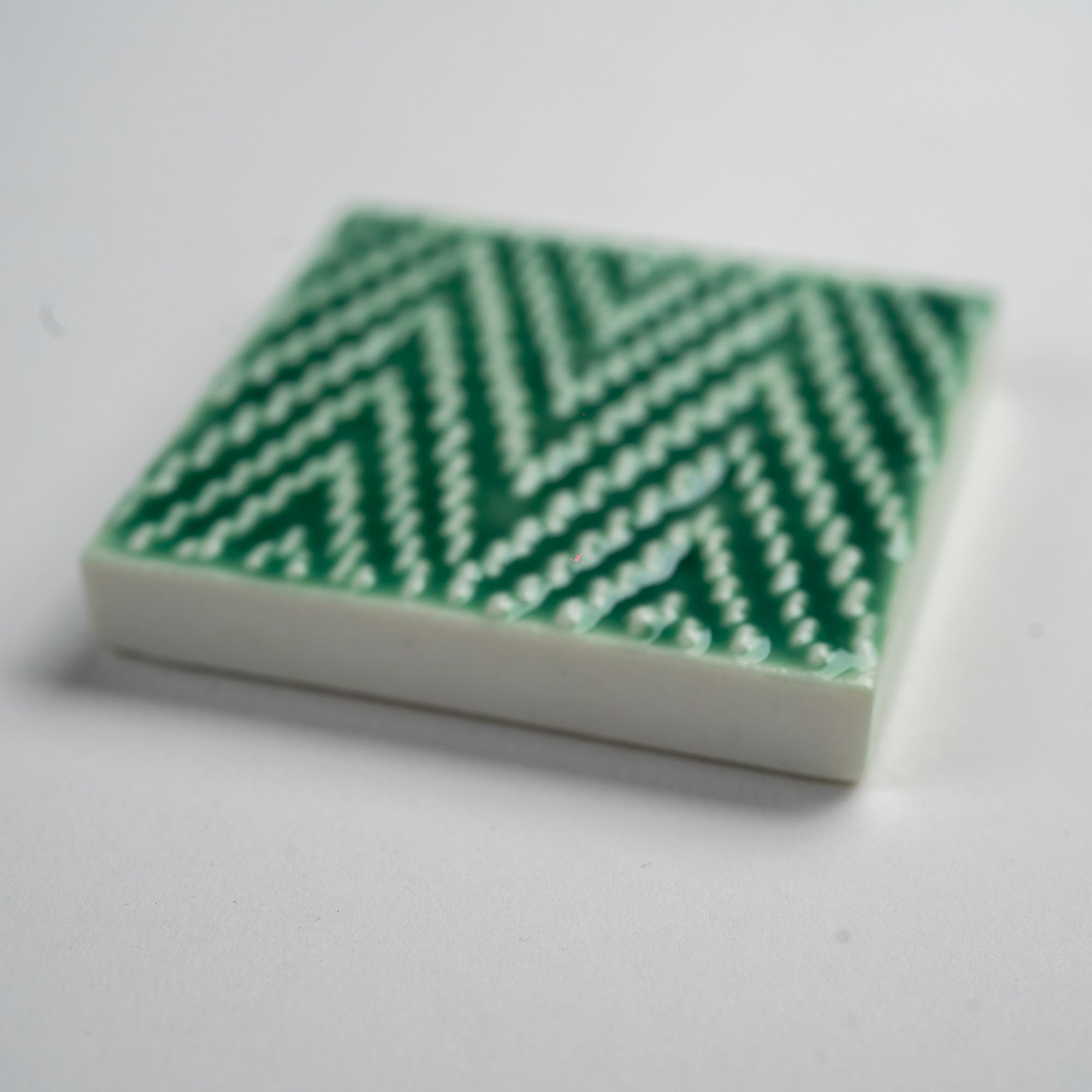 どんざタイル - 木賊色 - TOKUSA | Majolica Japan