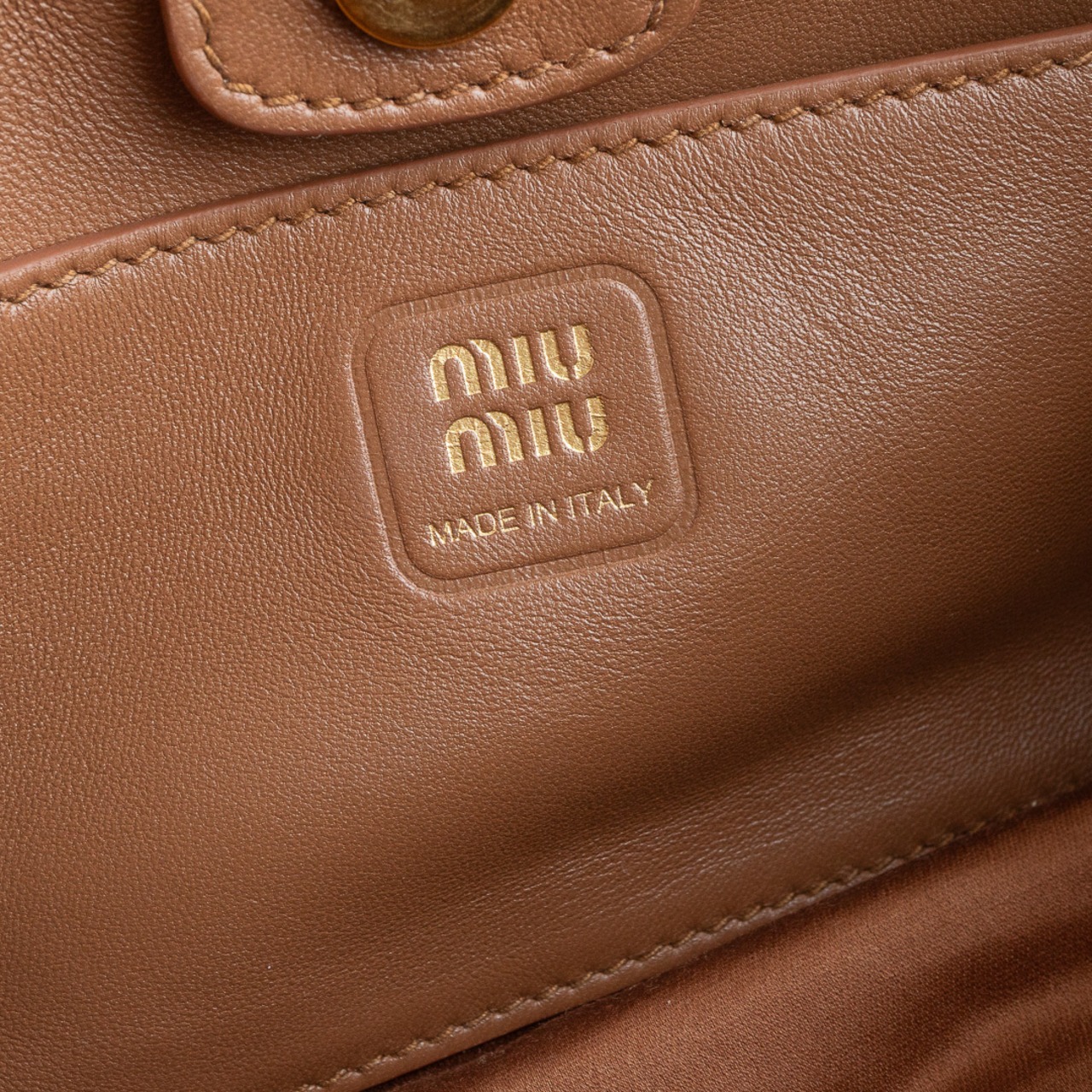 ミュウミュウ ジョワ ミニ ショルダーバッグ ブラウン レザー