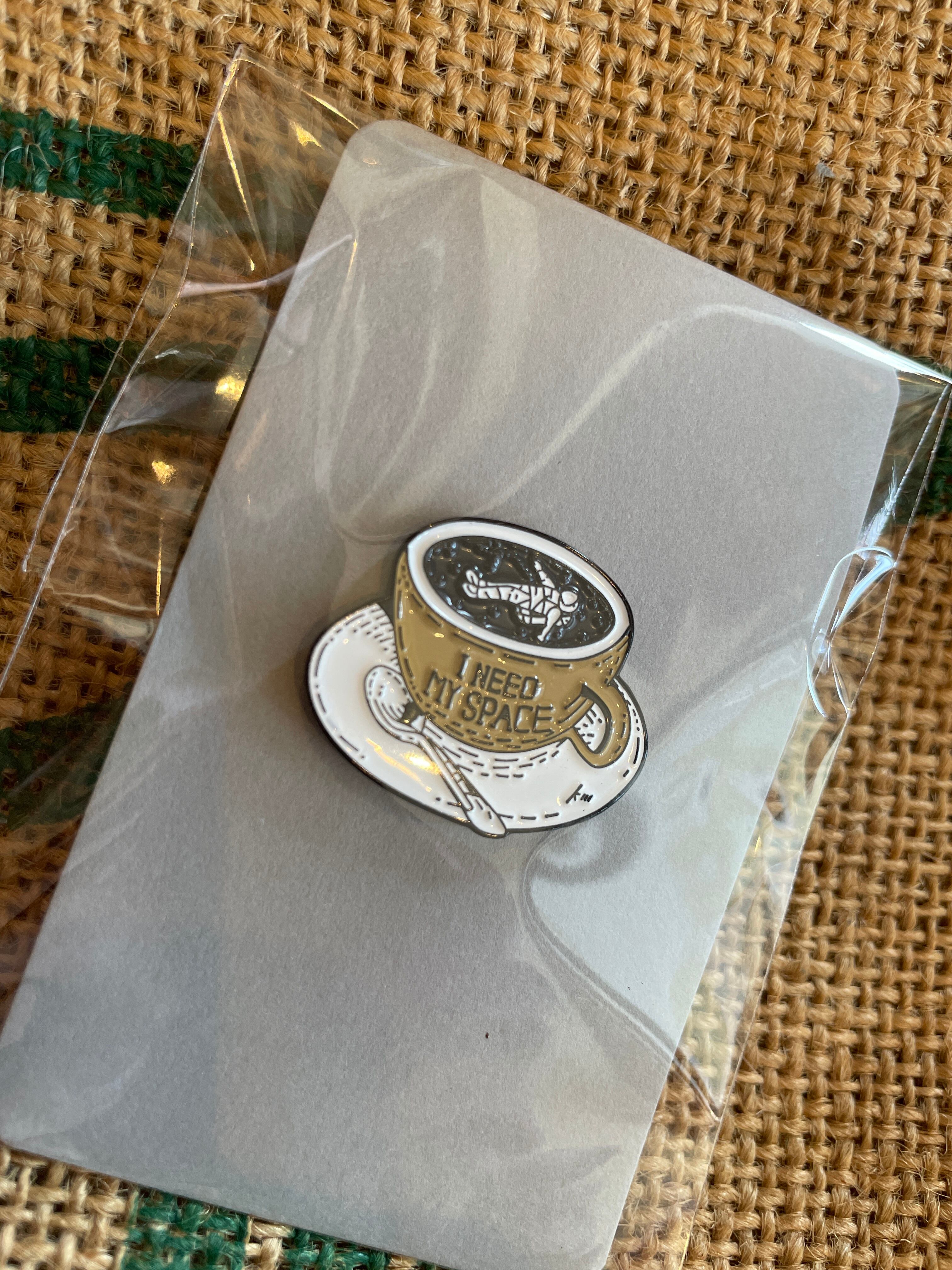 COFFEE PINS -コーヒーピンバッヂ - | マホロバ珈琲堂 -WEBSHOP-