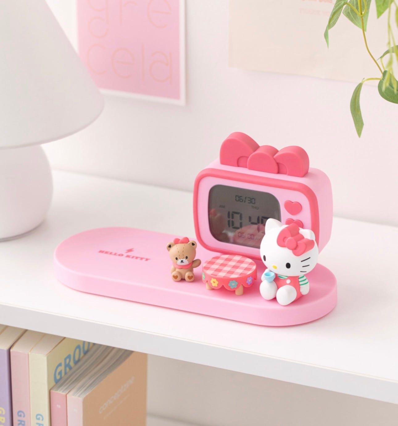 韓国限定 公式】sanrio hello kitty wireless charging clock / ハロー