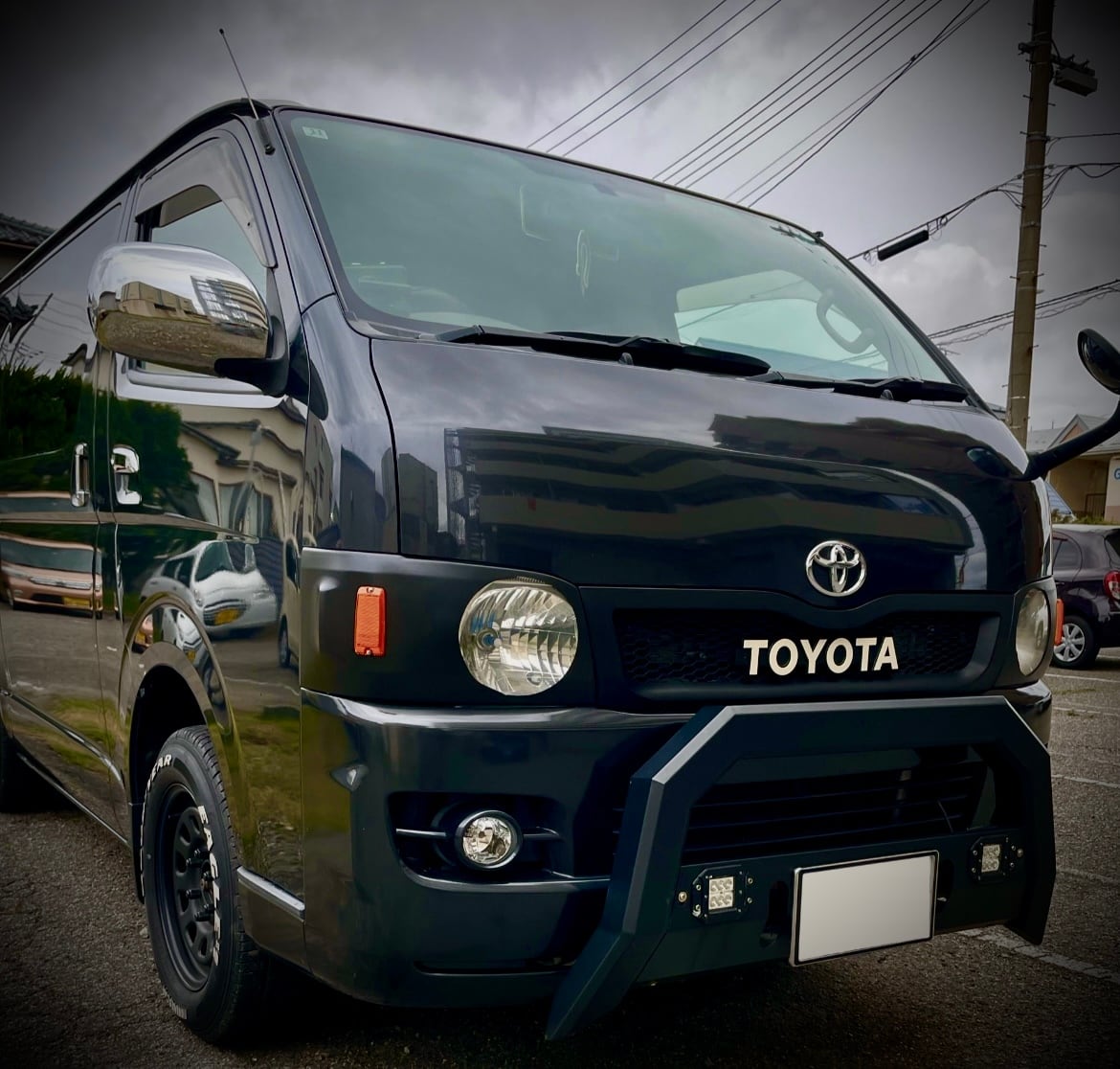 200系ハイエース4〜8型丸目ヘッドライト(ヘッドライト付き)‼️ | garage270