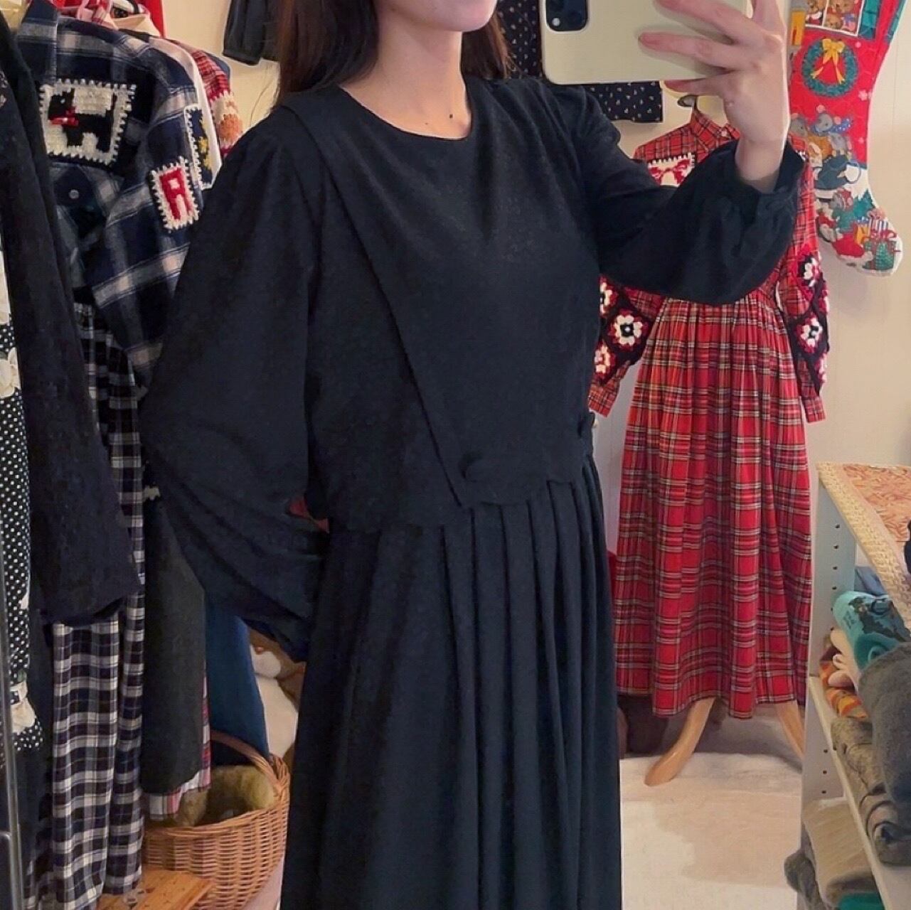 black mini flower separate one-piece