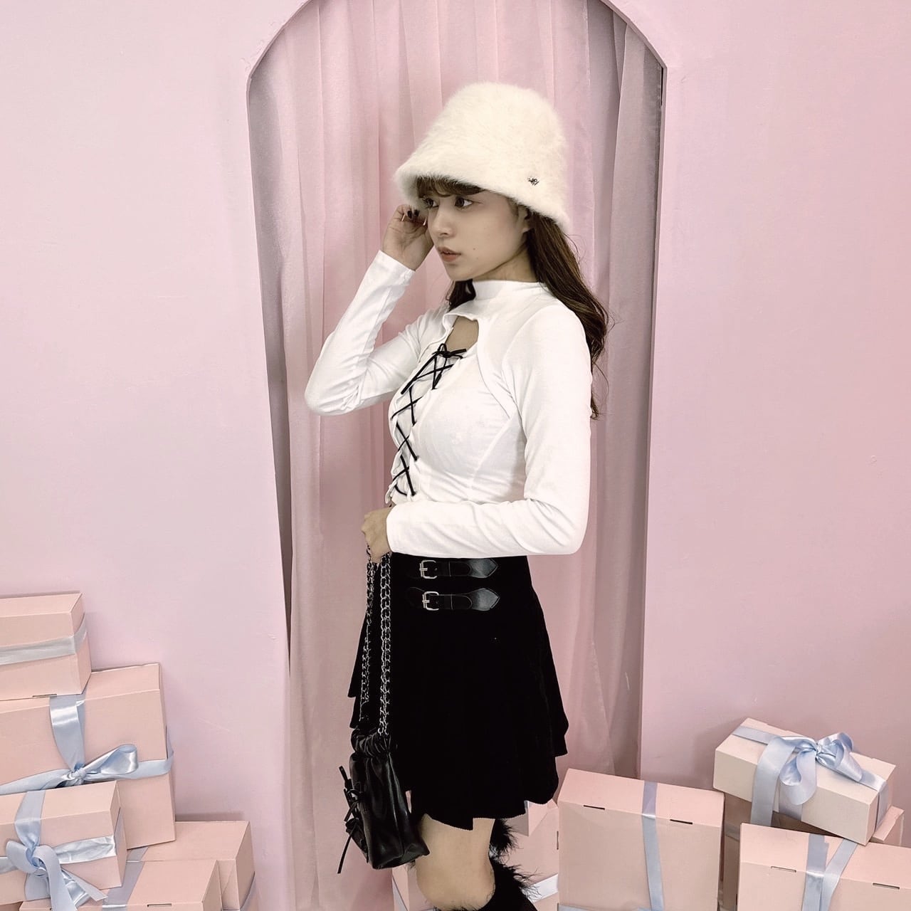 Mel. fur bucket hat-BEIGE