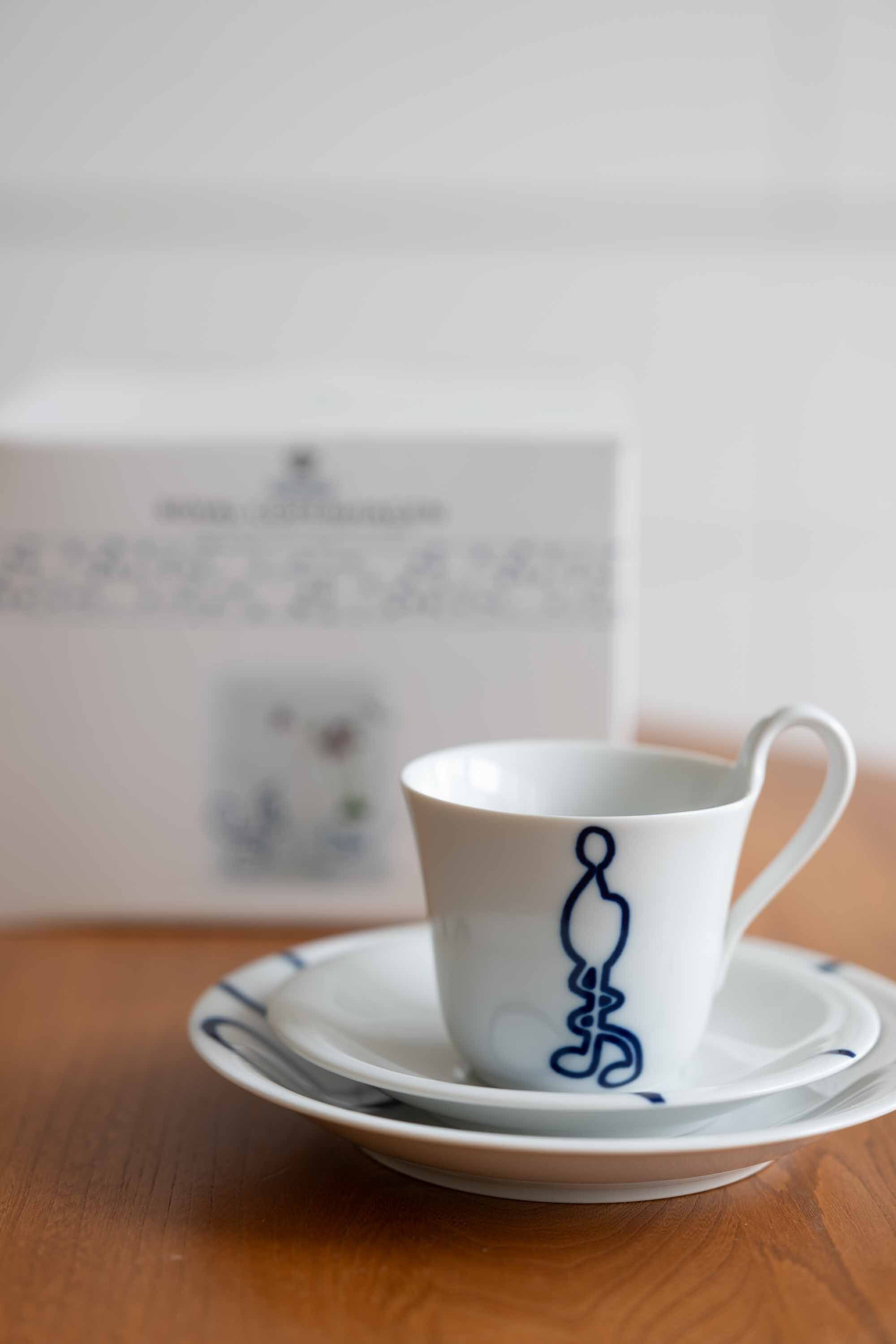 ロイヤルコペンハーゲン ムジカシリーズ カップ&ソーサー ケーキプレートのトリオ 柄タイプ1