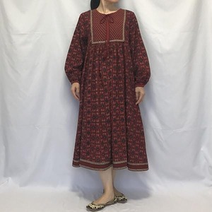 【SALE 25%OFF♪】 キルティングヨークフレアワンピース　マルーンC　Lサイズ