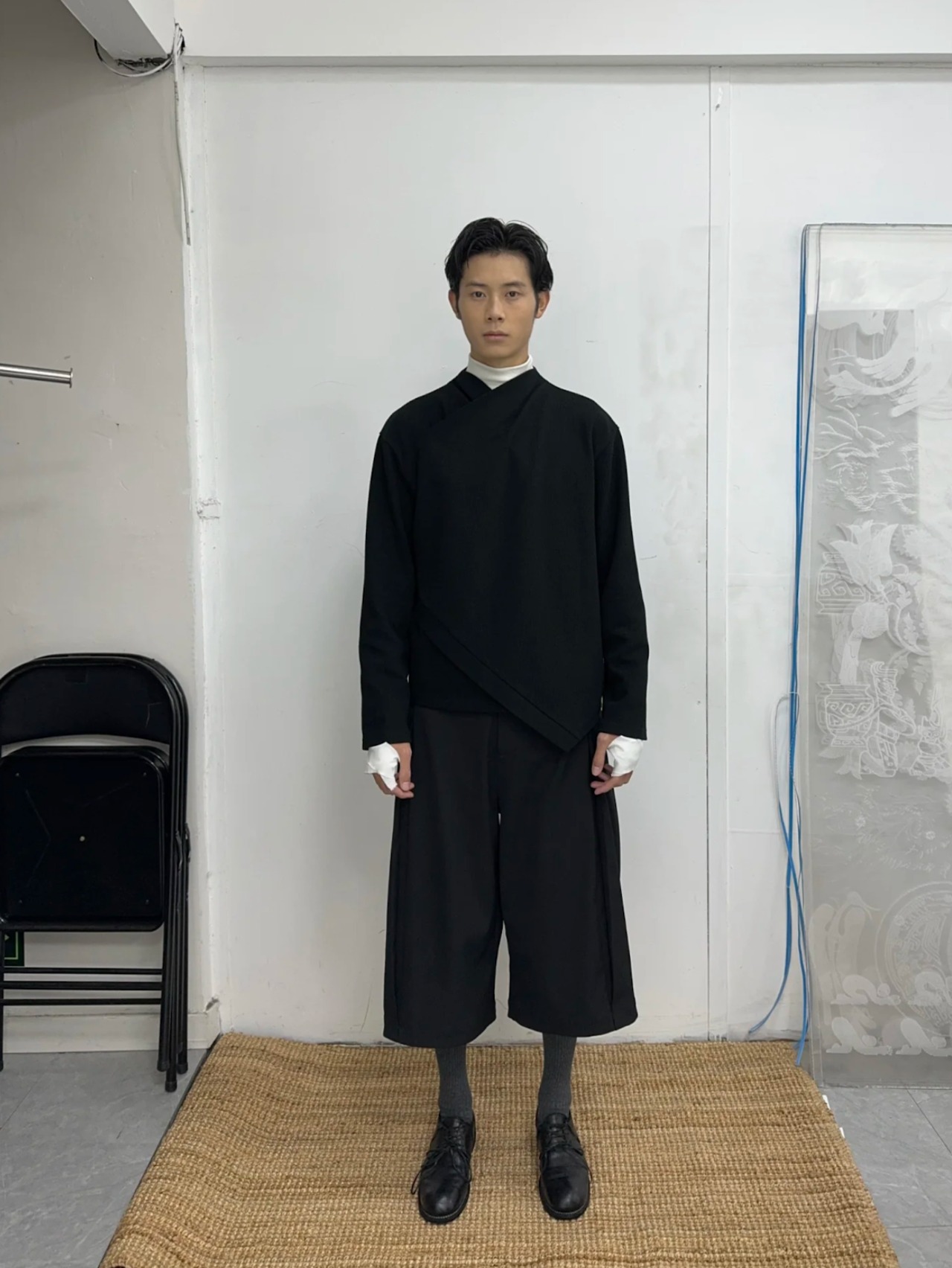 Nothingnoth 24SS Asymmetrical Hem Long Sleeve