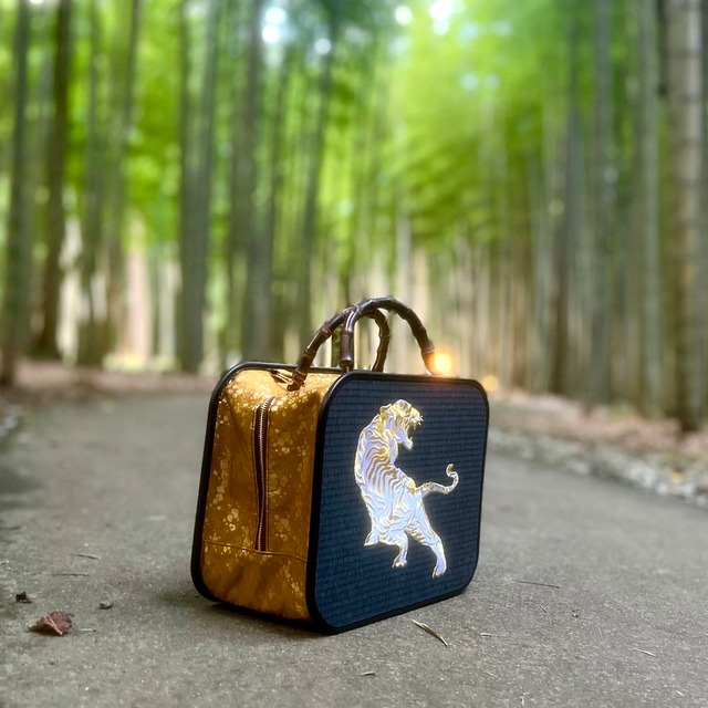 TIGER 刺繍 × 西陣織 × 和紙畳 バンブーバッグ