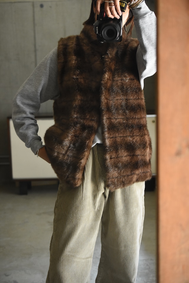 OK/80-90's "newport news" imitation fur vest