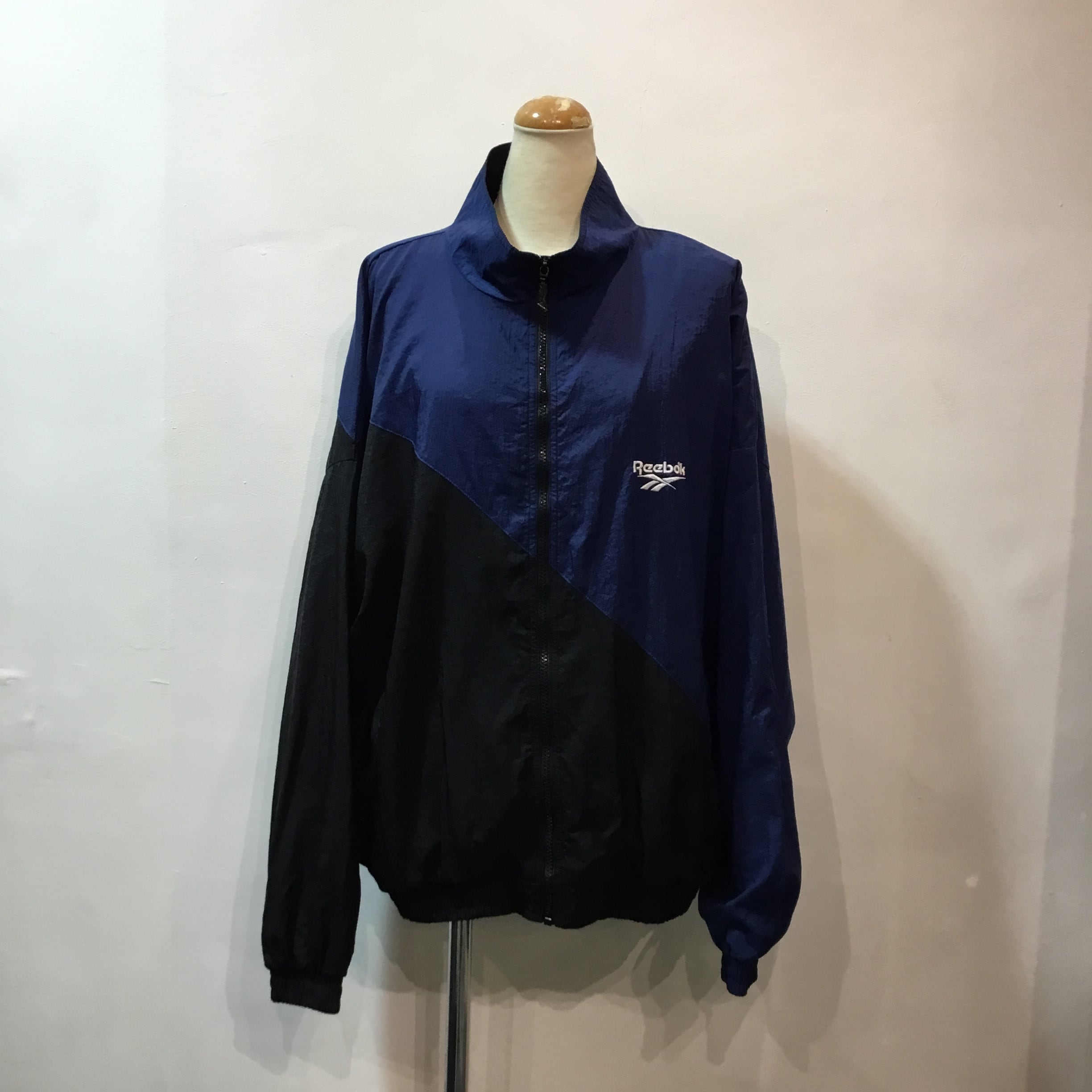 90年代 Reebok リーボック ナイロンジャケット 古着 size L GK-28