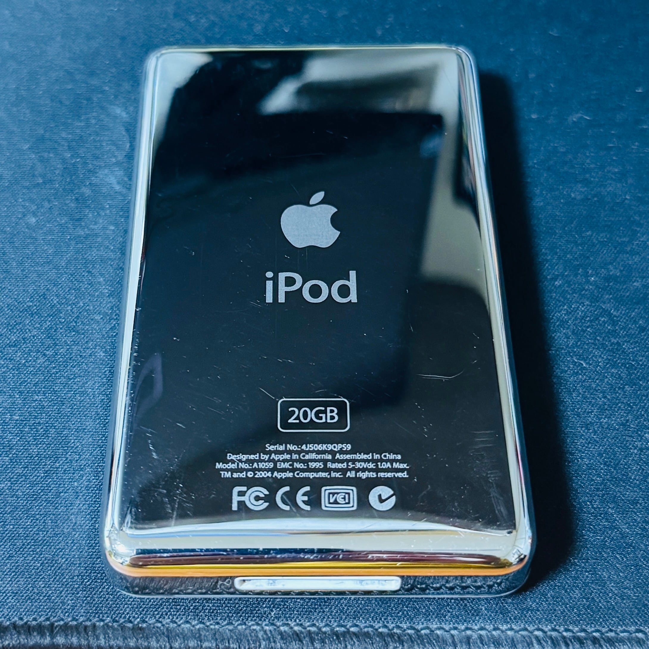 動作品】Apple 第4世代 iPod 20GB 箱付 ビンテージ | Happy Pod