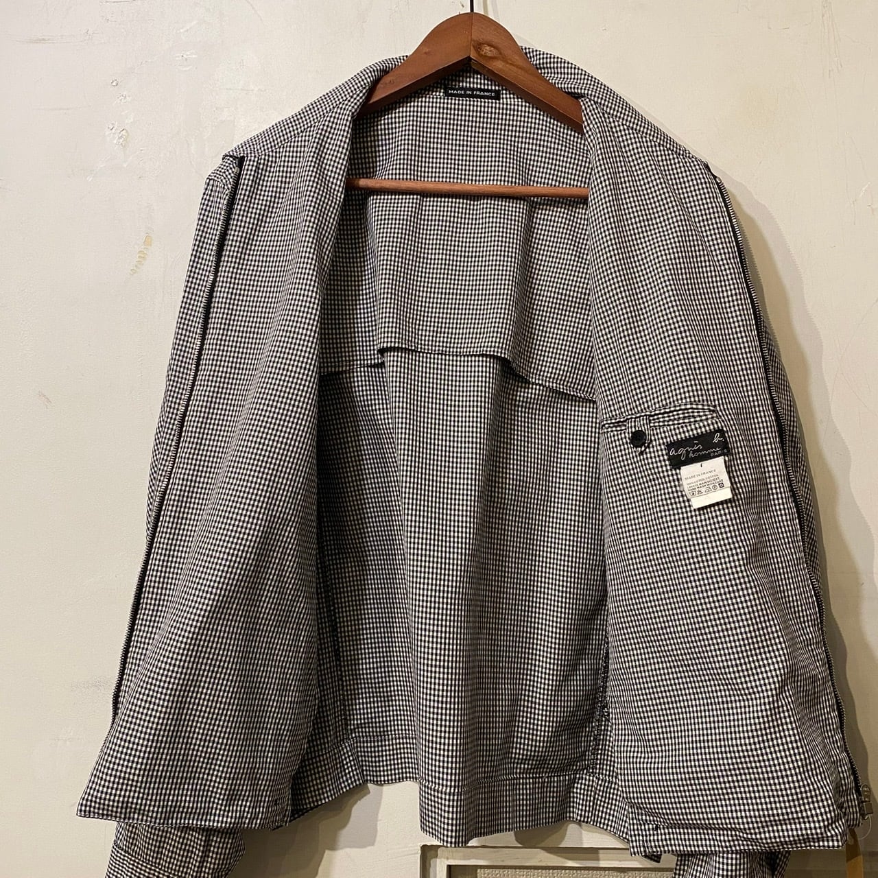 当社の アニエスべー 60%OFF オム◇チェック柄のジャケット◇新品タグ