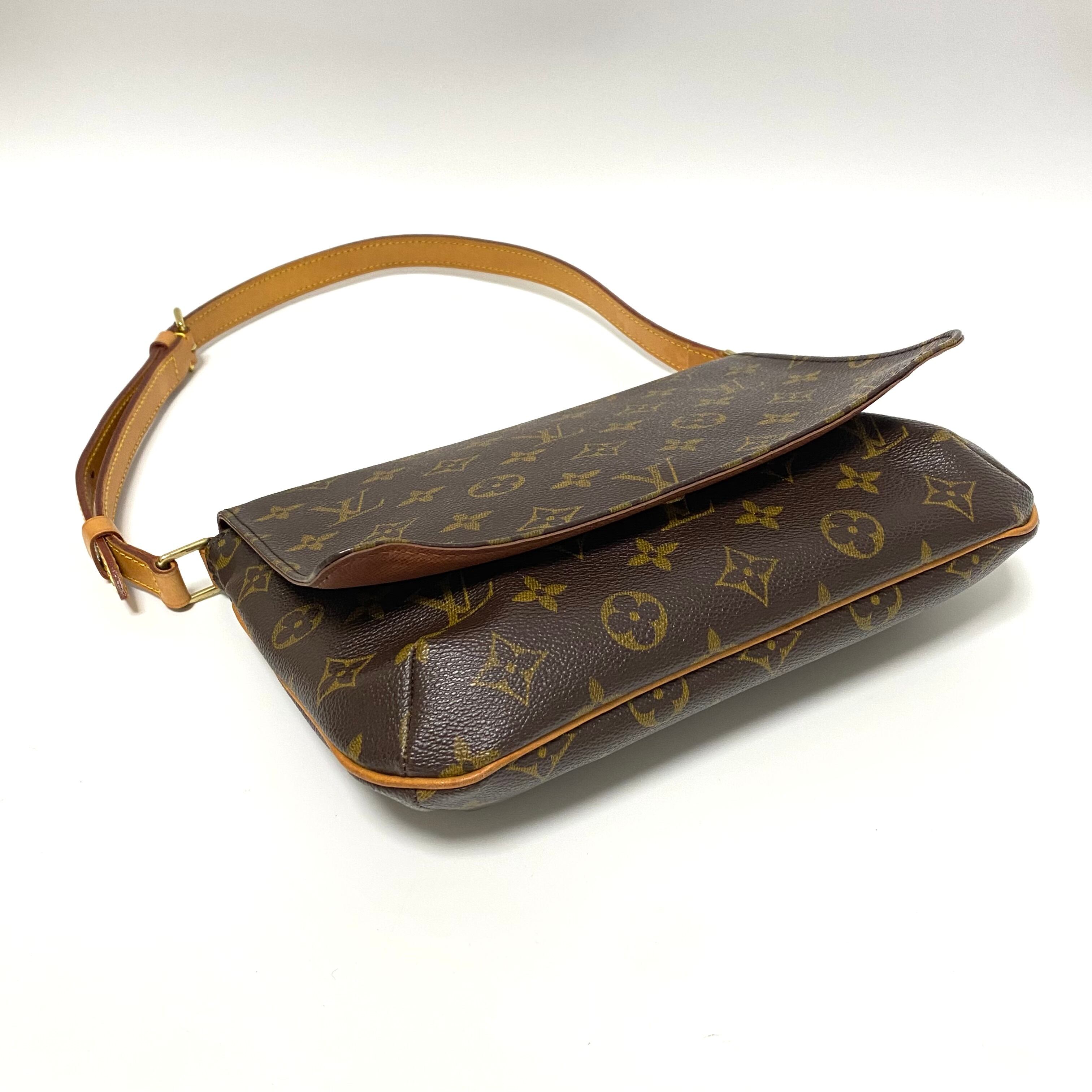 LOUIS VUITTON ルイ・ヴィトン モノグラム ミュゼットタンゴ 