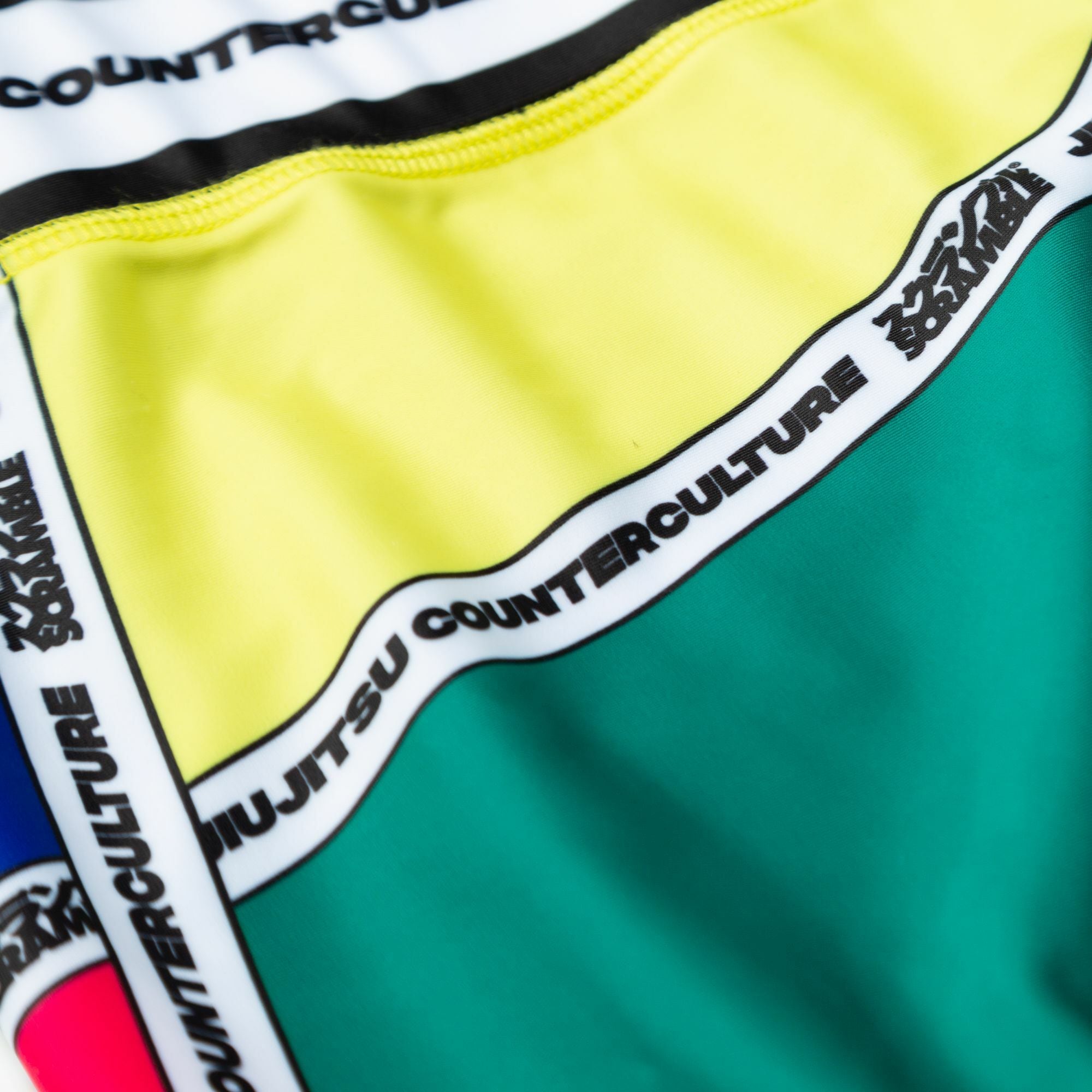 送料無料】SCRAMBLE 'RAINBOW SPATS V2' グラップリングタイツ