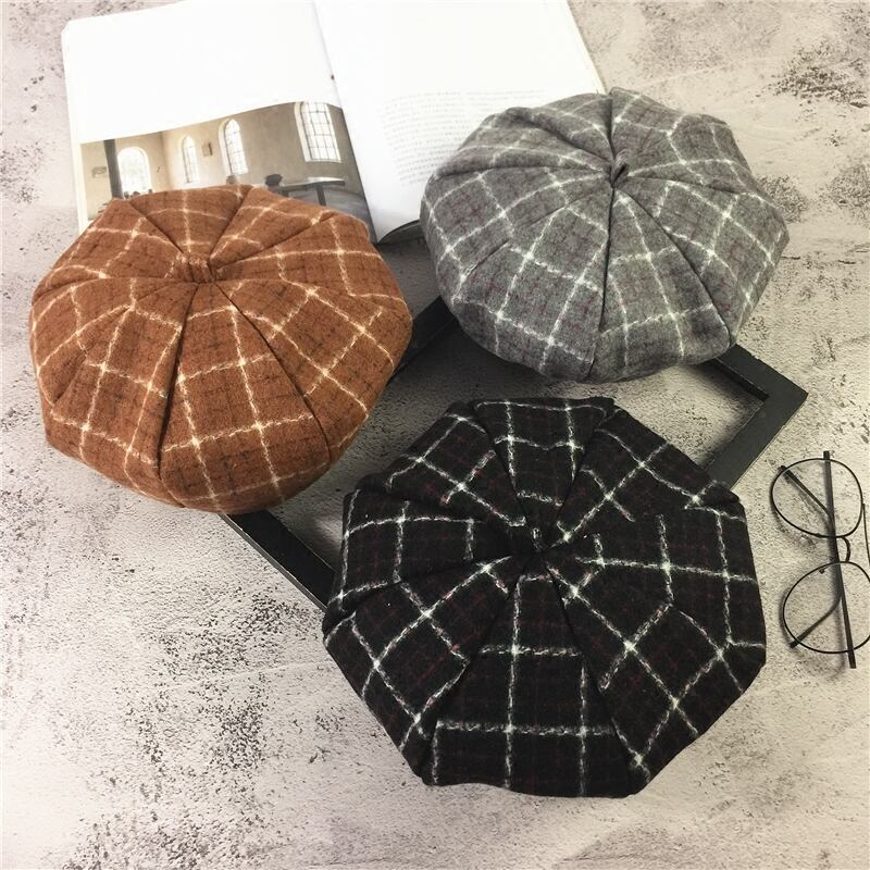 秋と冬の格子縞のベレー帽香港スタイルのレトロな画家の帽子レディースカジュアルワイルドパンプキンハット流行のファッション八角形の帽子 ブラック・アイド・ピーズ46847421861