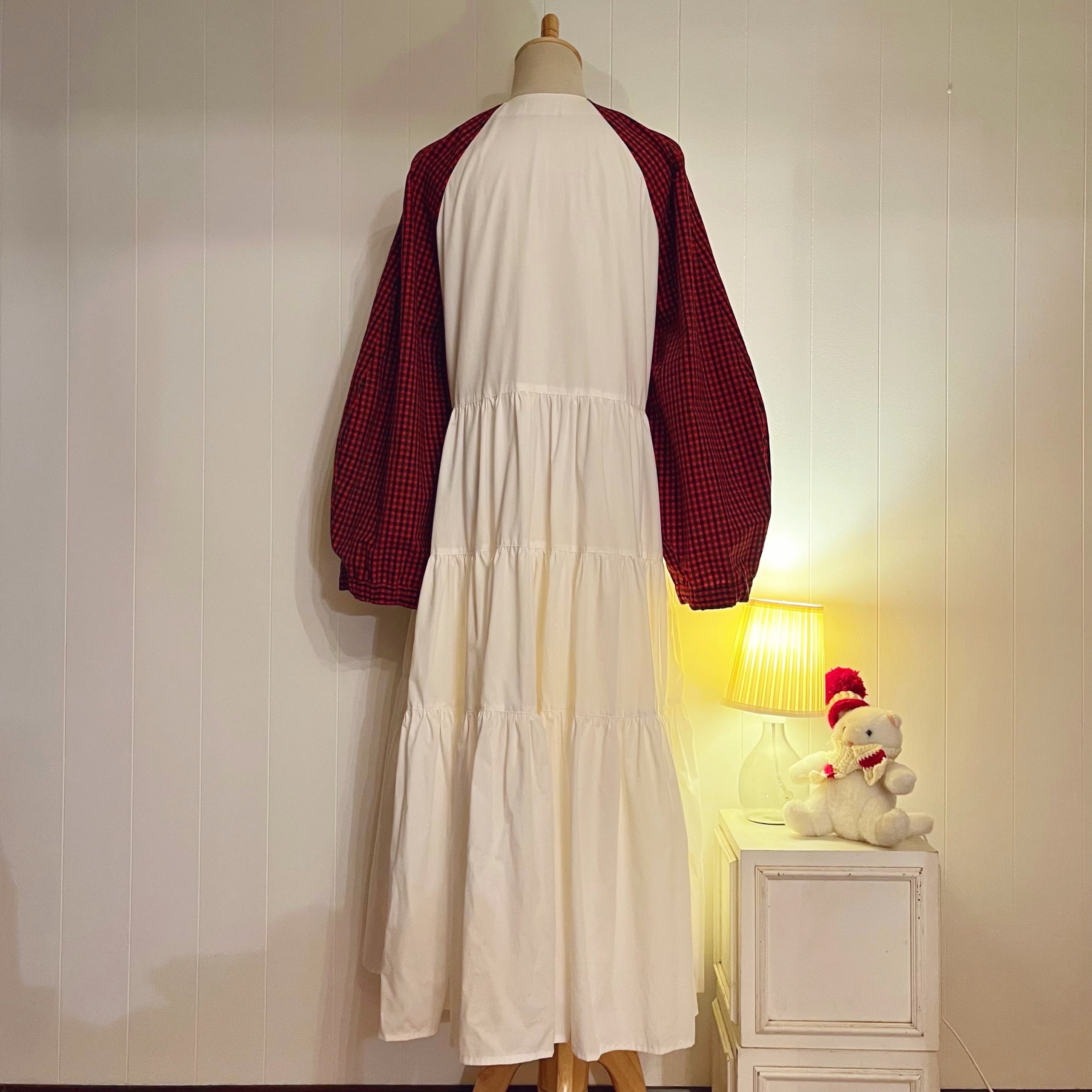 original / white × red check raglan sleeve one-piece