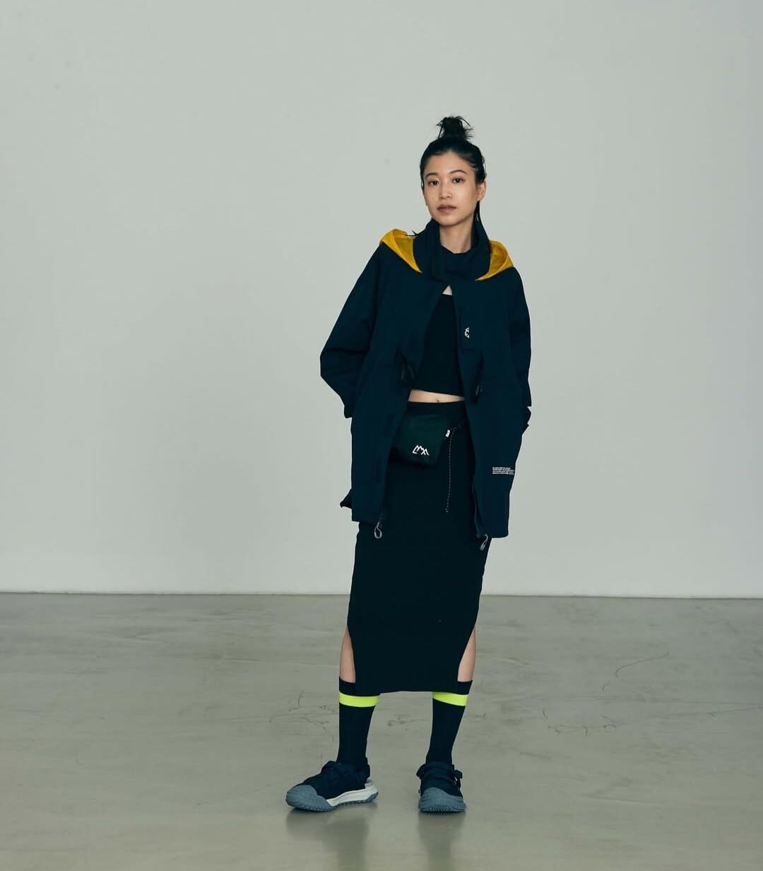 COMFY CMF OUTDOOR GARMENT 