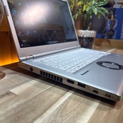 \ 公式ショップ限定価格❣️/ ハイスペック《最高峰i7搭載》Let's note LV7 メモリ16GB SSD512GB 第8世代 フルHP ノートパソコン 安心サポート&3ヶ月保証付き