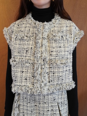 【予約】basil gilet / white 10/3 21:00 ~ 再販 (12月上旬発送予定)