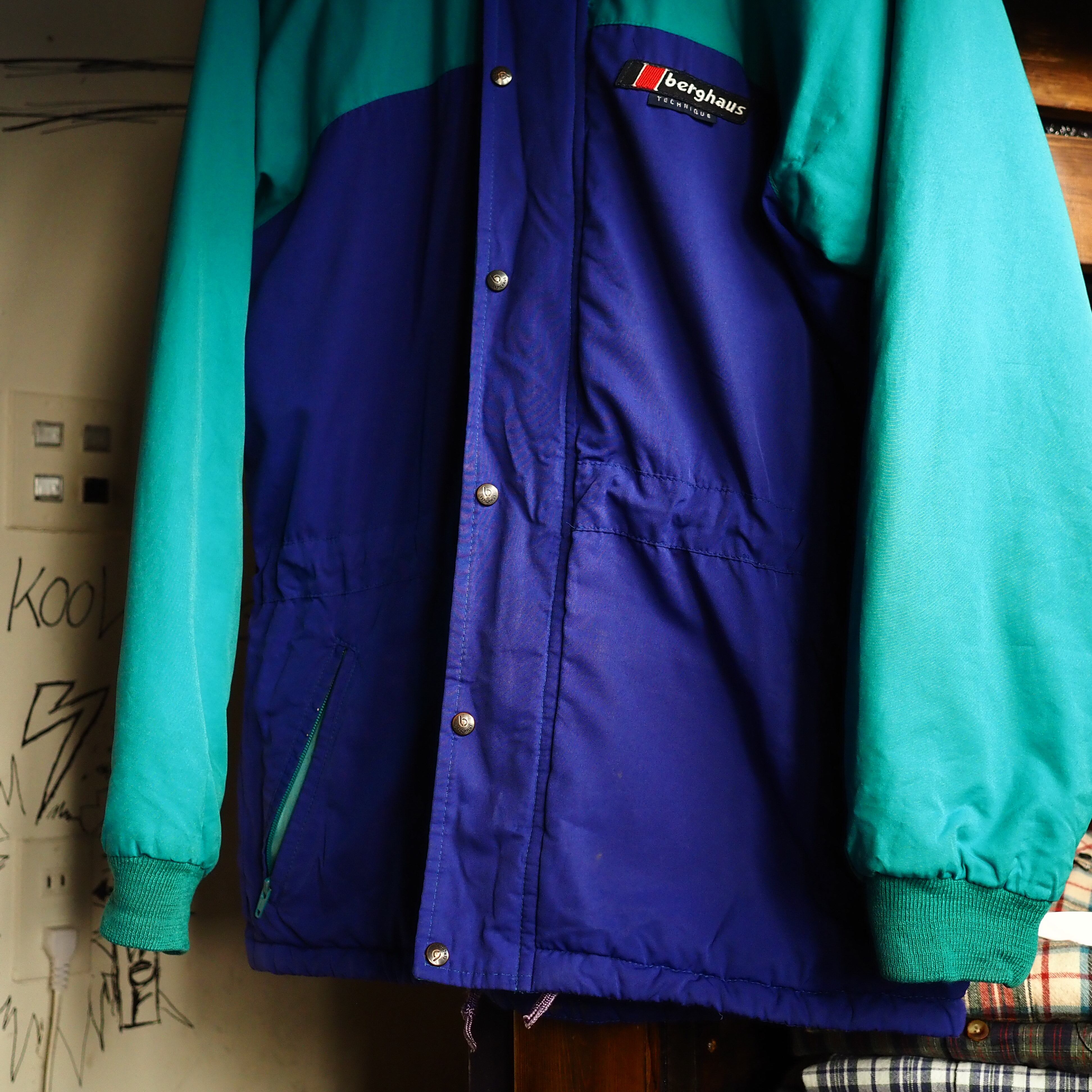 Special! UK Vintage “Berghaus” Puff Jacket 英国製 ビンテージ