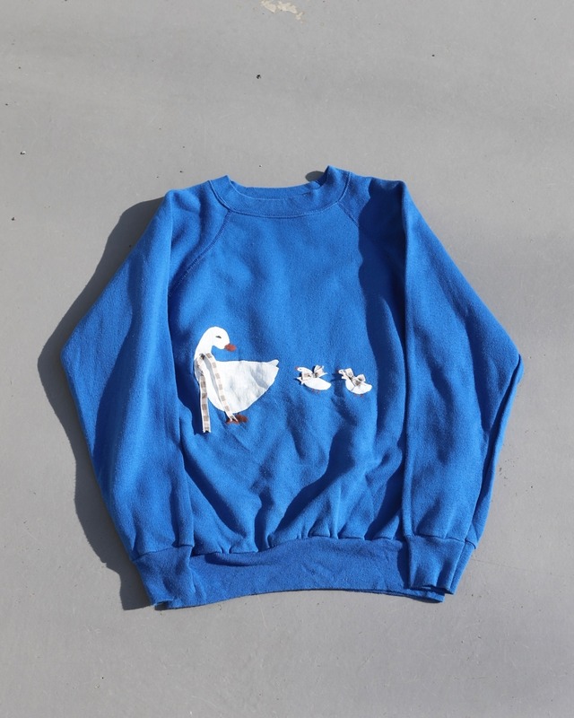 Cutting design concealed blouson