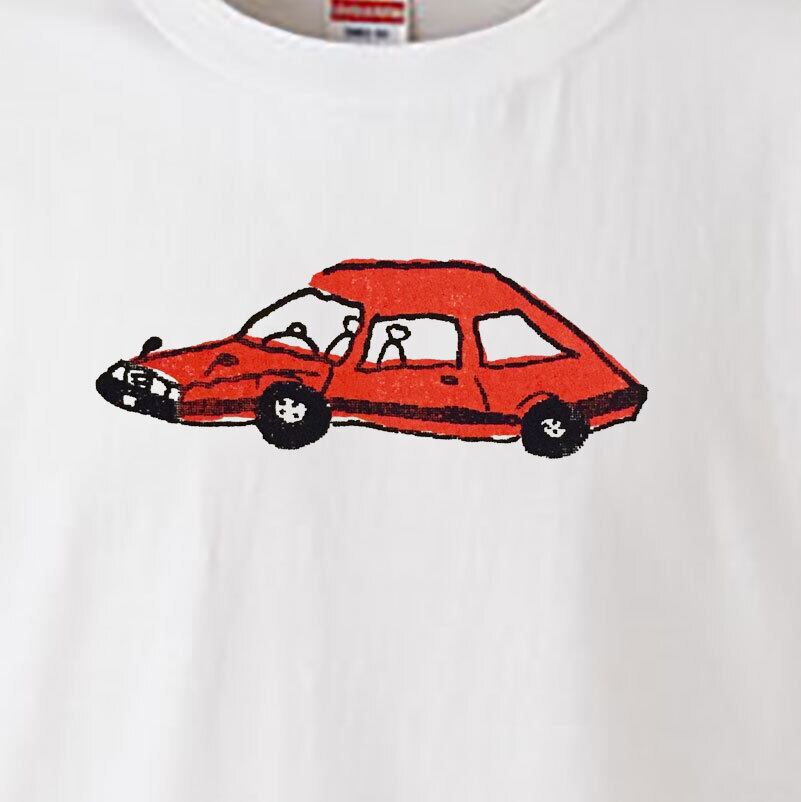 赤い車 / Tシャツ / TEE /  -WHITE / NATURAL-