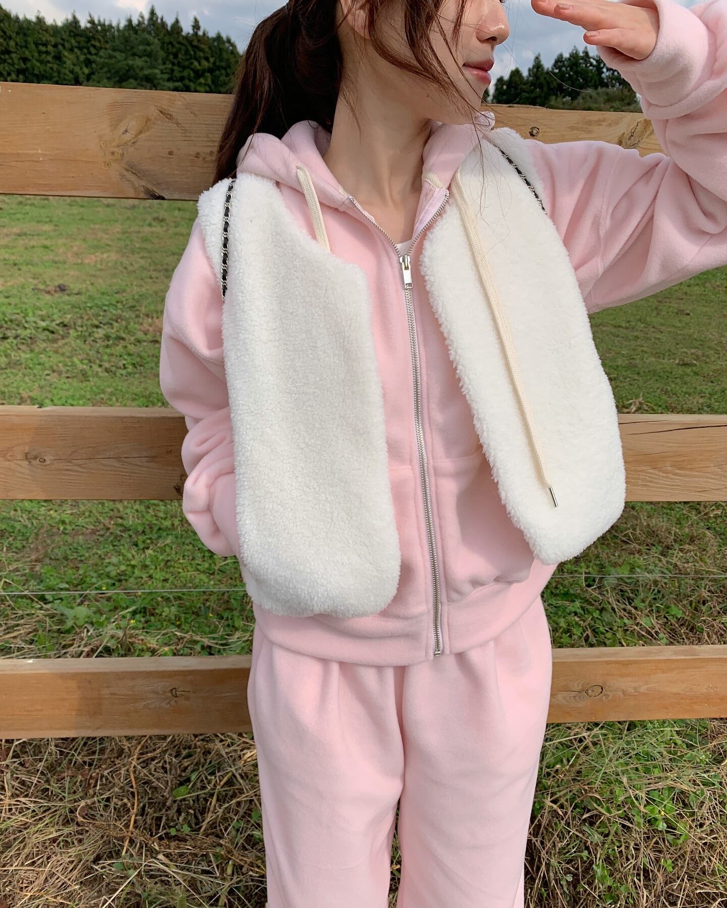 (予約)ezediary / Fluffy Fleece Vest / 2color