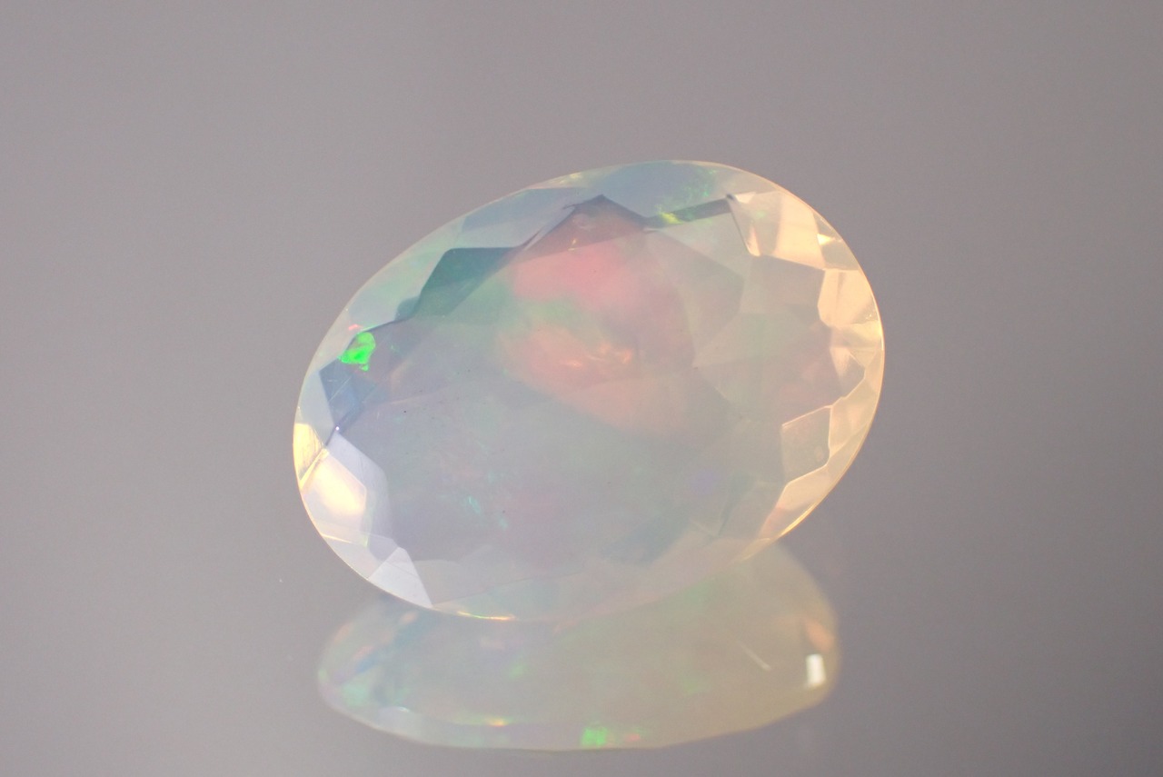 エチオピアオパール　4.28ct　[C6‐486]