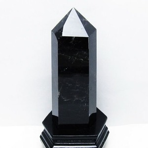 1.5Kg モリオン 黒水晶 六角柱 台座付属 一点物 152-4044