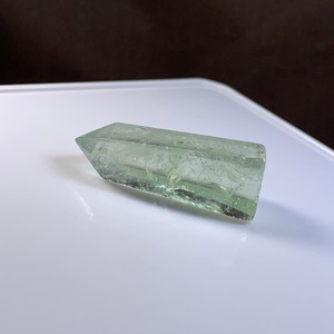 2.癒しのグリーンの色合い♪プラシオライト・ポイント