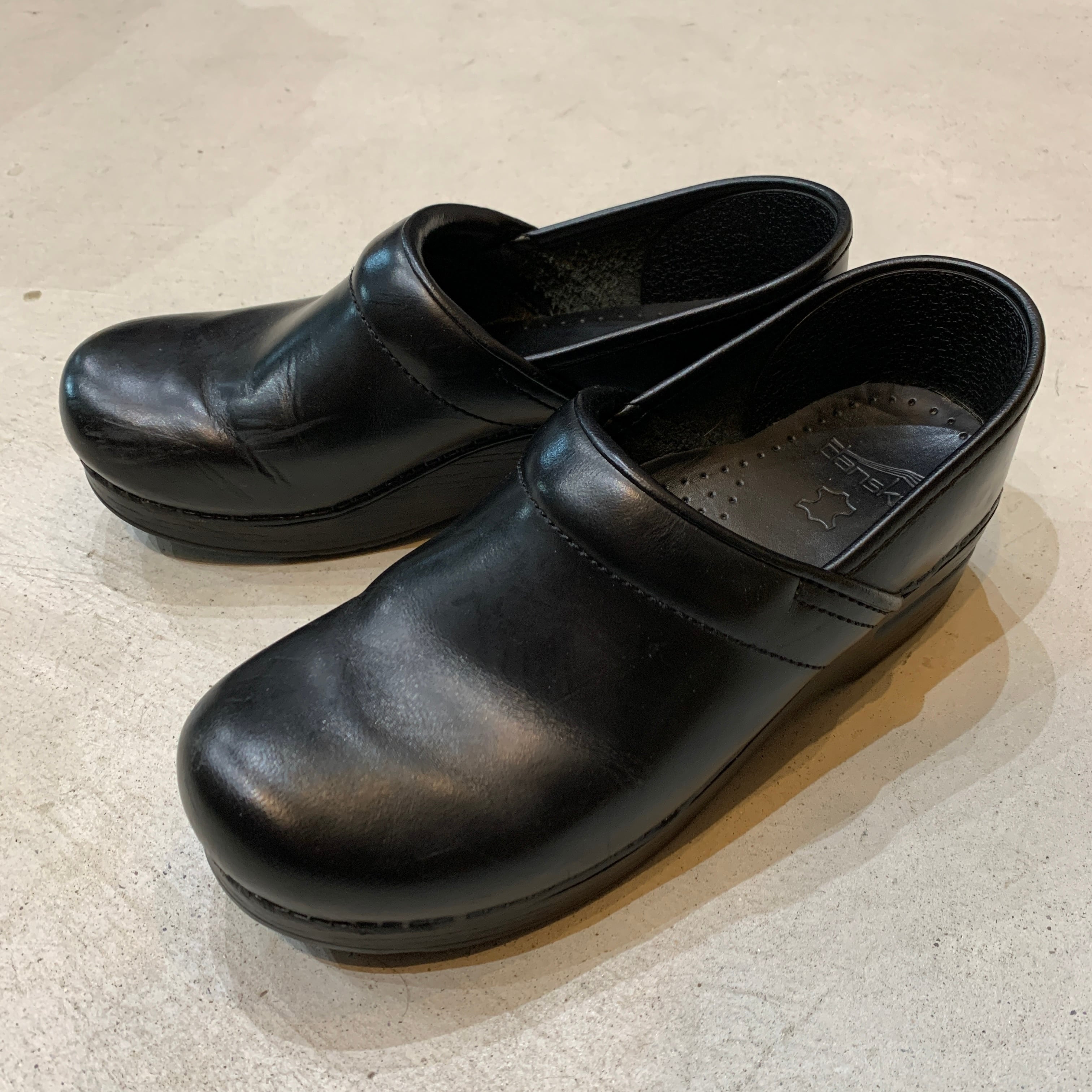 ダンスコ dansko プロフェッショナル サボ スリッポン ブラック 黒 36