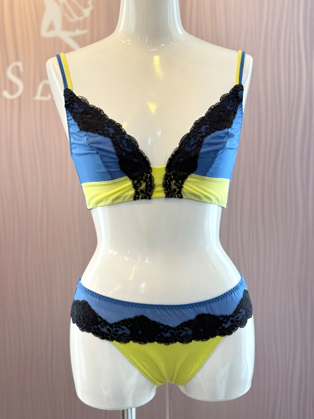 BREMER ブラレット&ショーツ SARDA