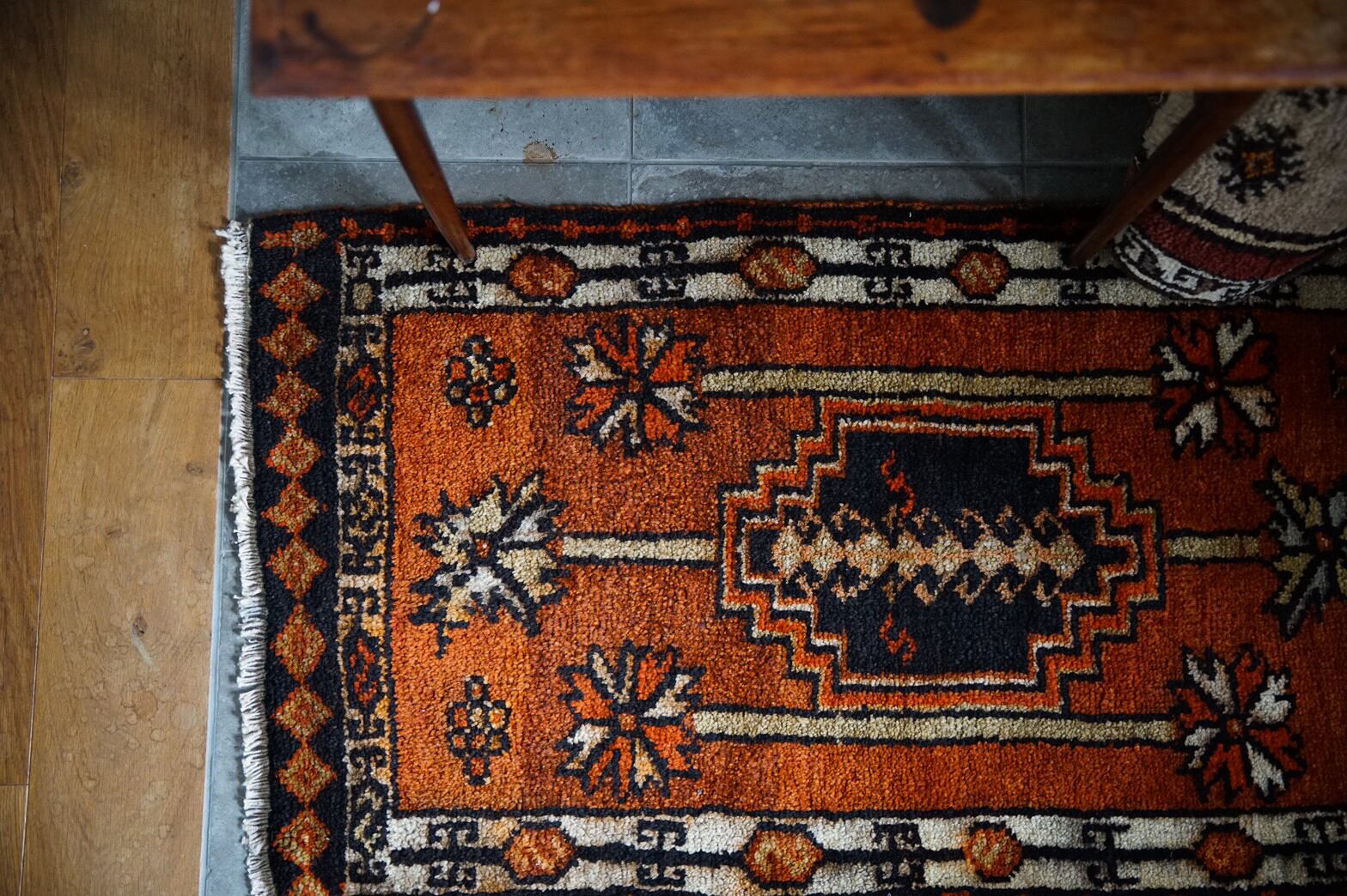 024 - Vintage Turkish rug