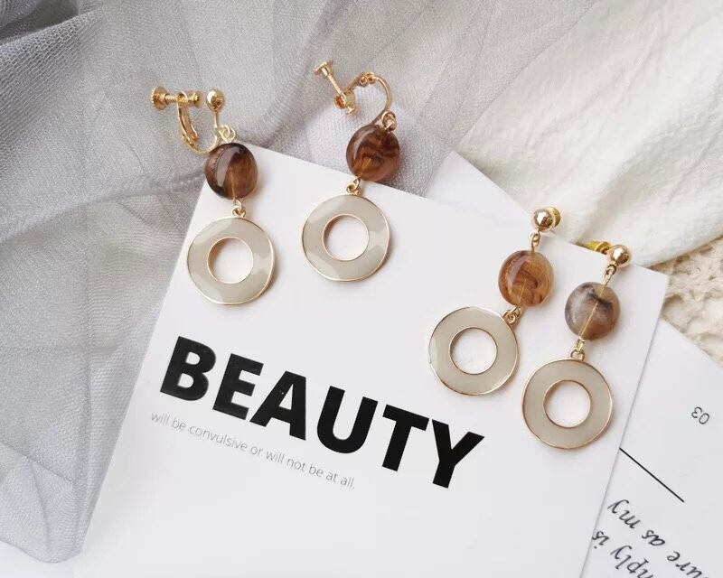 アルパカピアス/イヤリング