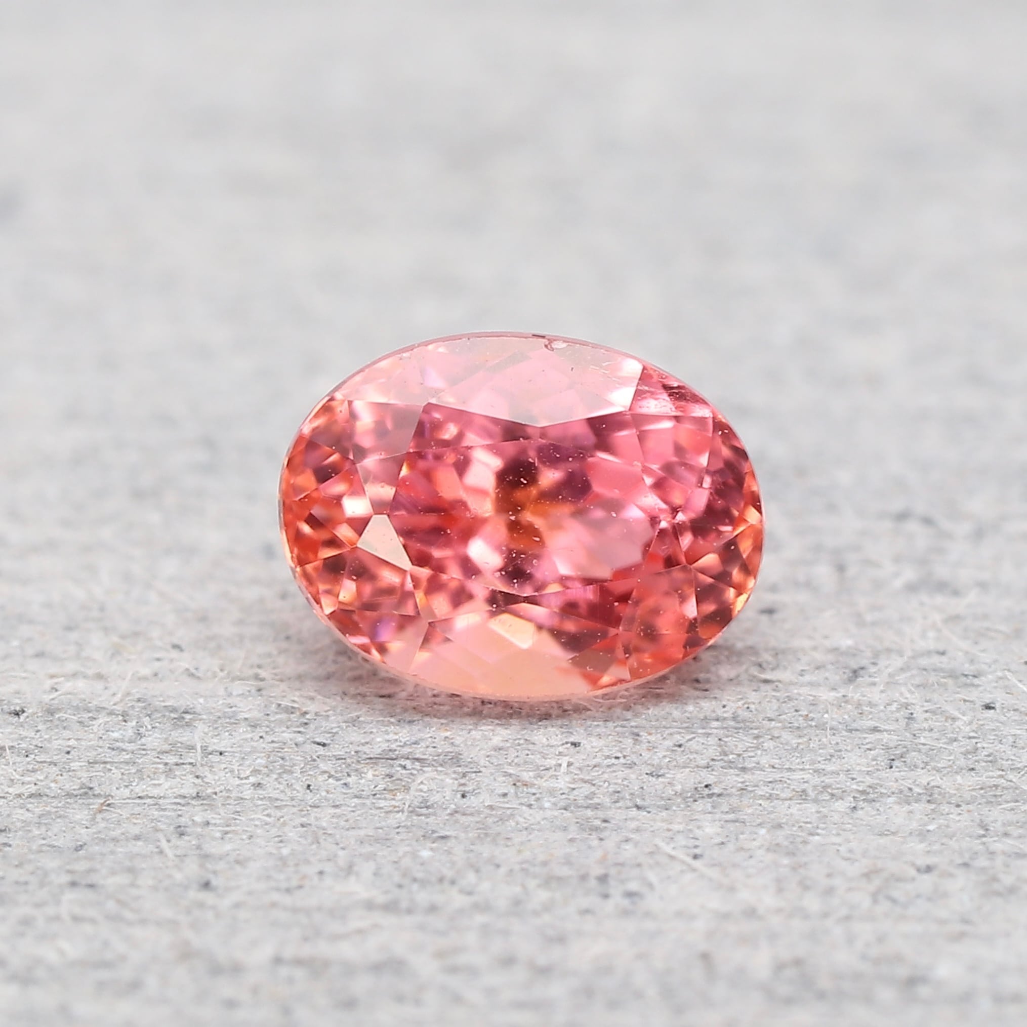 アメトリン 1.84ct シュガーローフ ルース | 色石堂