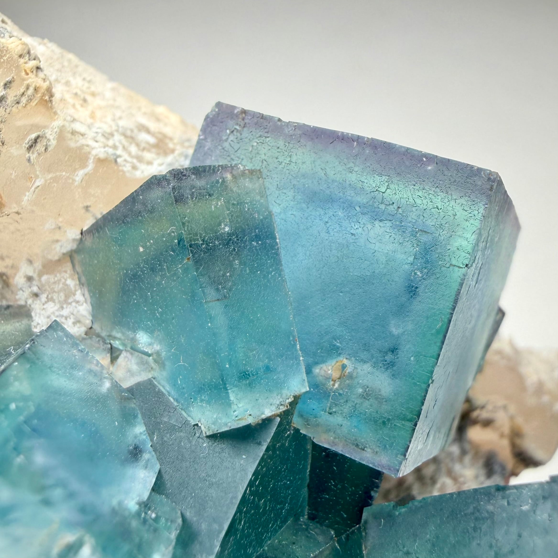 フローライト / クォーツ【Fluorite with Quartz】ナミビア産