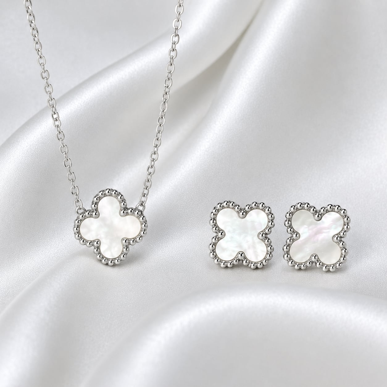 クローバーシェルネックレス | jewelrychaco