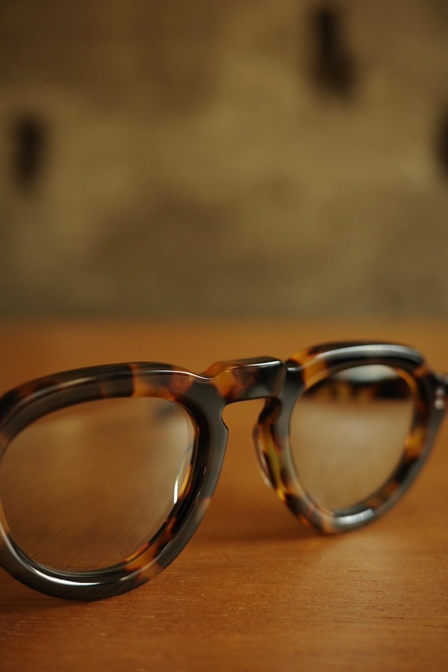 SNEAK PEEK / Taxman (col.Tobacco Sunburst)