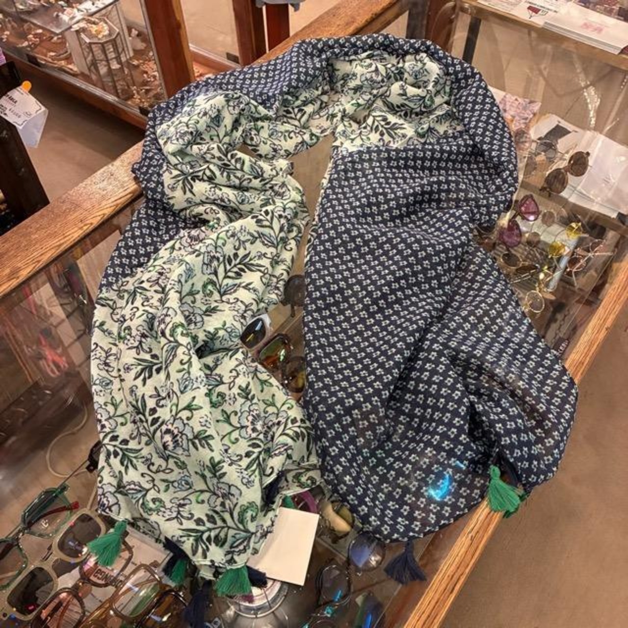 TOPANGA Accessory　スムースタッセルビッグストール 全3種　グリーン　ブルー　スカーフ　ショール　マフラー　大判ストール　羽織　薄手　フリンジ　冷房対策