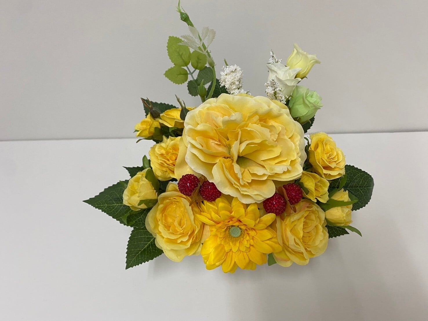 造花黄バラMIXアレンジ【高75×幅50】光触媒コーティング 黄バラMIXアレンジ 造花 (高75×幅50)光触媒コーティング 造花黄バラMIX