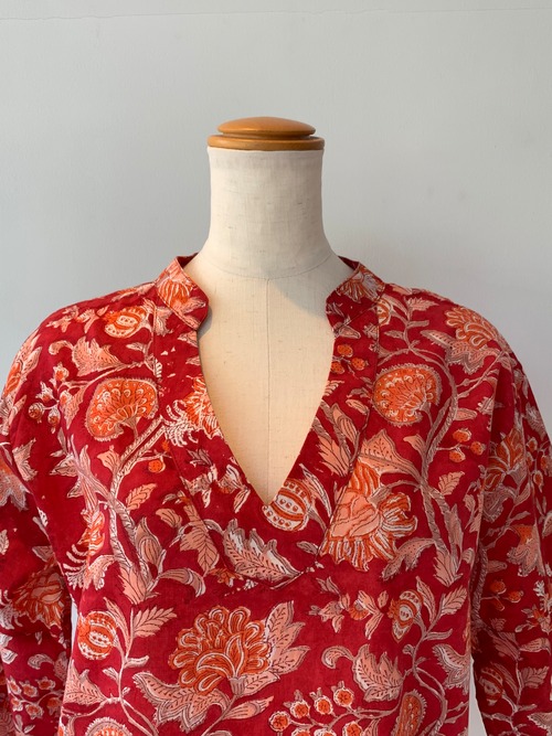 【サイズごとに限定2枚】涼しいブラウス　レッド　赤　夏ファッション　ブロックプリント　